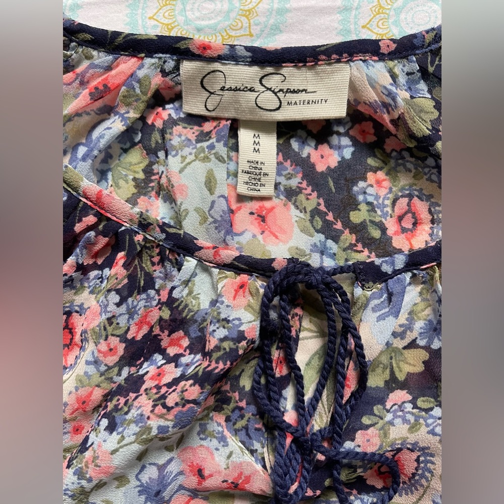 Jessica Simpson Maternity Top Sz M